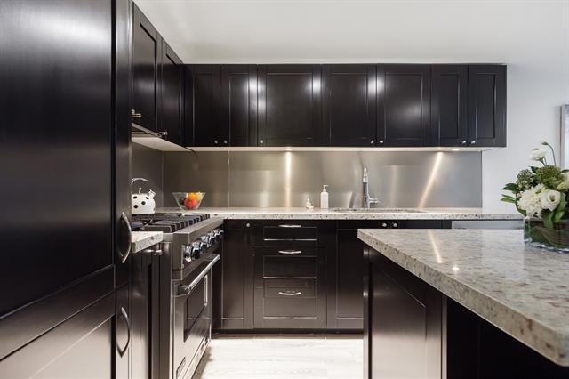 202 1133 Homer St, Vancouver 5