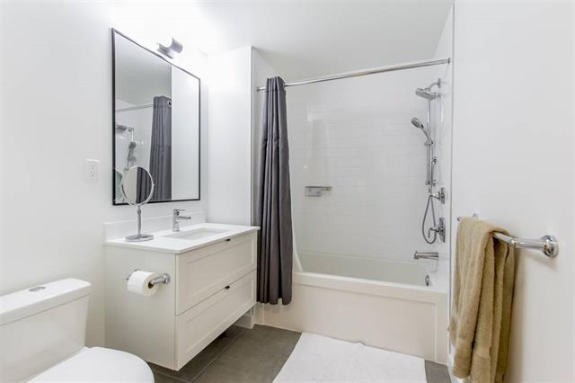 214 3205 Mountain Hwy, Vancouver 15