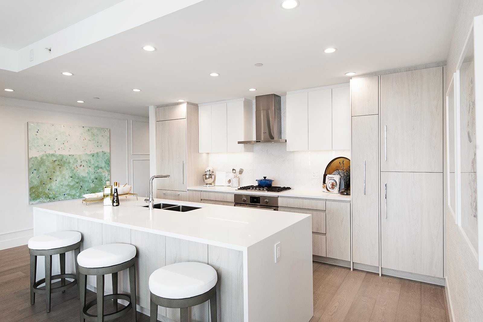 512 177 3rd St West, North Vancouver 3