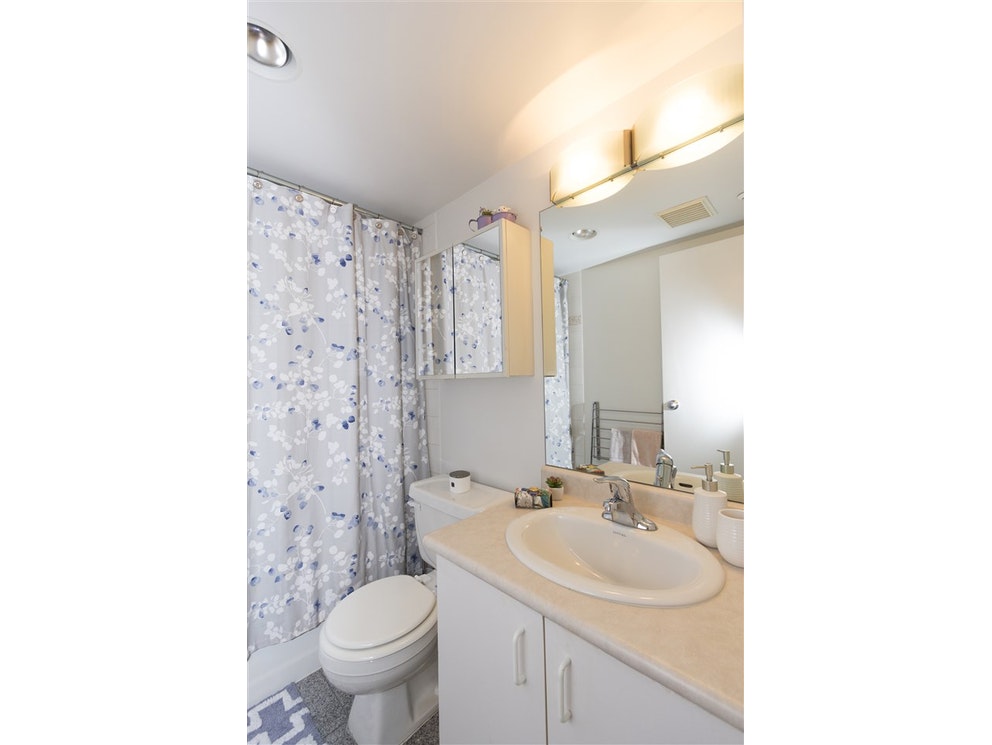 1001 811 Helmcken St, Vancouver West 14