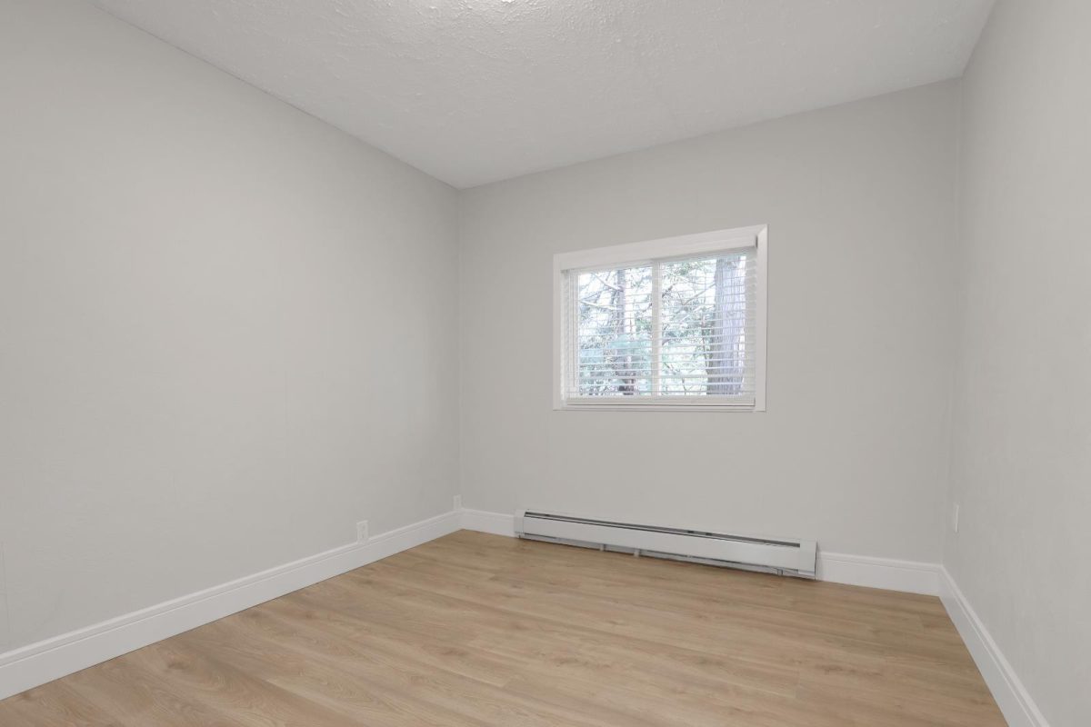 414 E Carisbrooke Road, North Vancouver 21