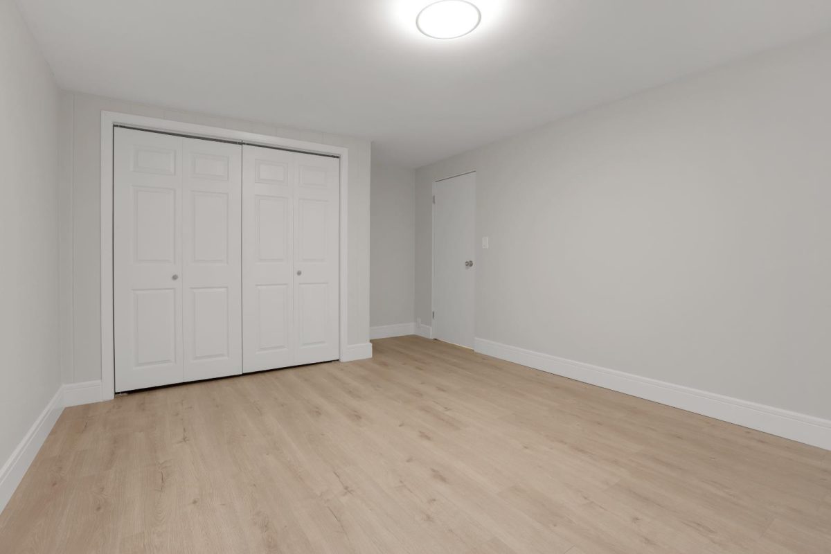 414 E Carisbrooke Road, North Vancouver 30