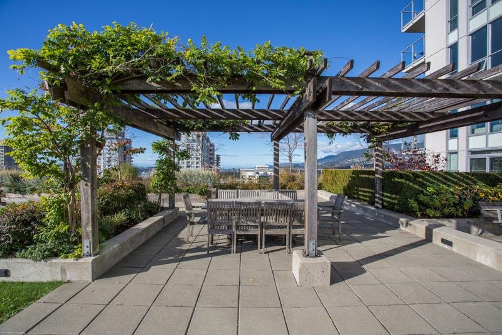808 135 E 17th St, North Vancouver 12