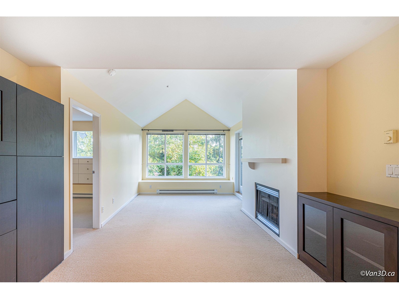 407 1111 LYNN VALLEY ROAD 9
