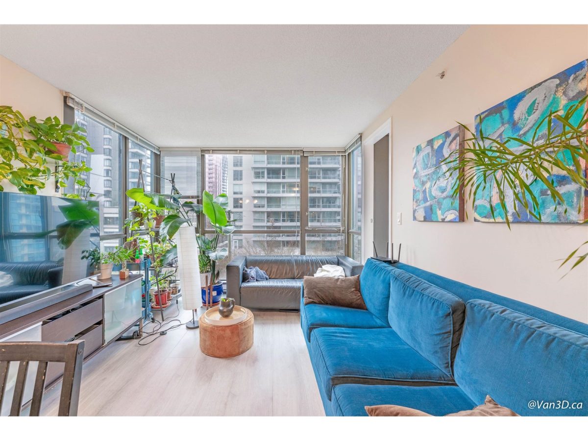 301 1367 Alberni Street, Vancouver