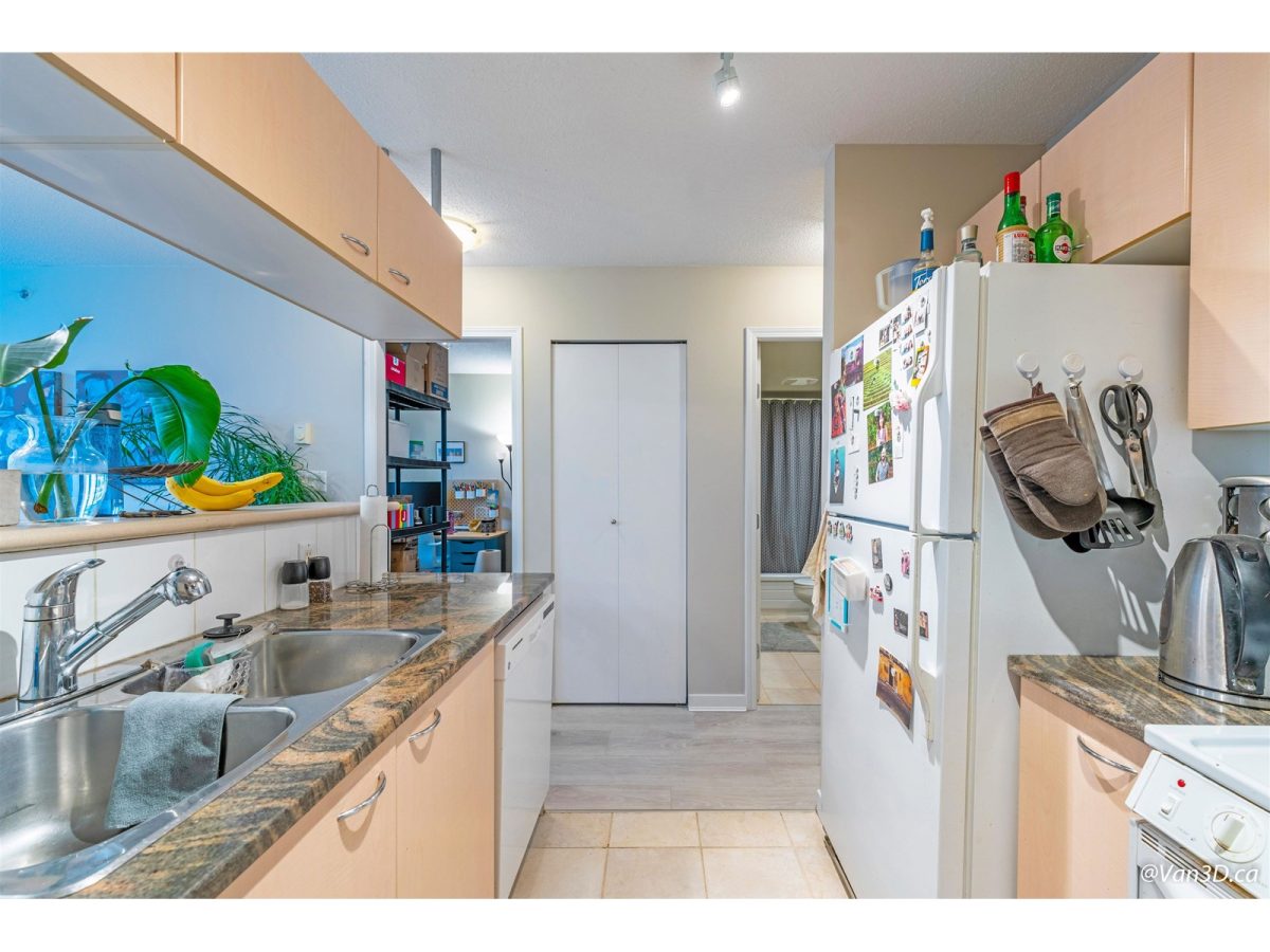 301 1367 Alberni Street, Vancouver 16