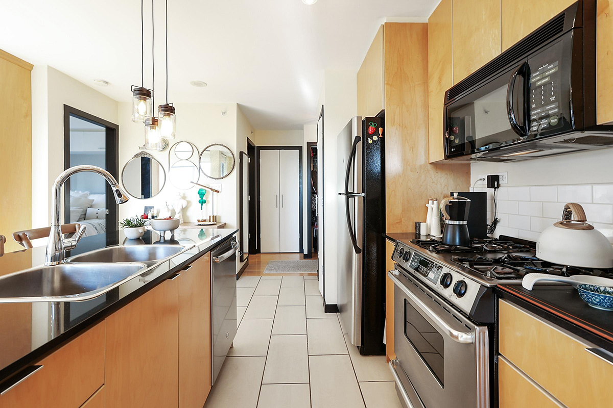 1506 989 Beatty Street, Vancouver 5