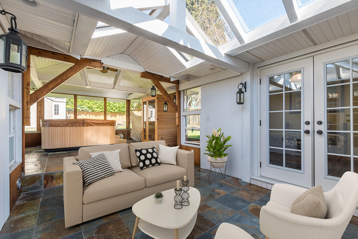 428 W 24th Street, North Vancouver 25