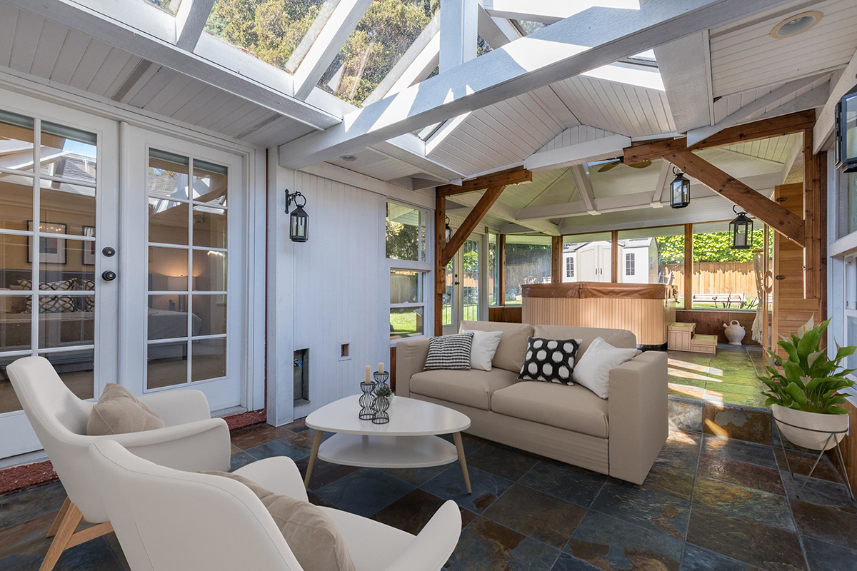 428 W 24th Street, North Vancouver 26
