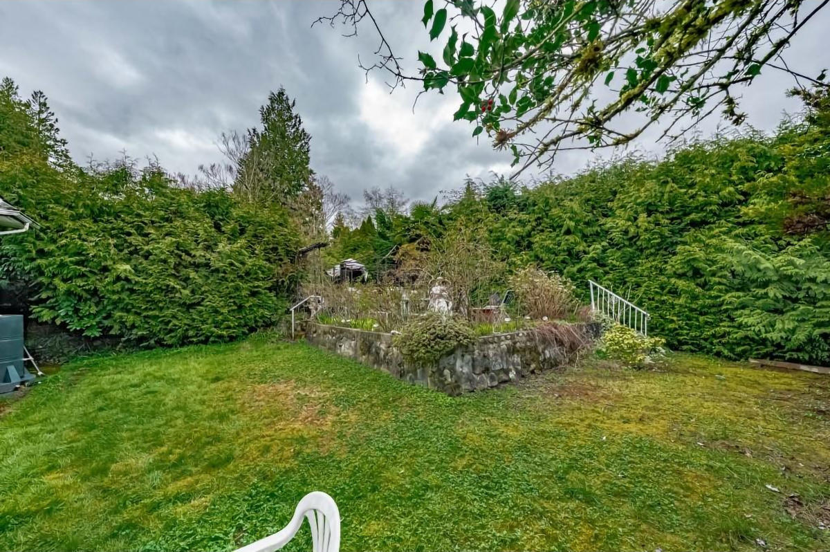 1819 Inglewood Avenue, West Vancouver 3
