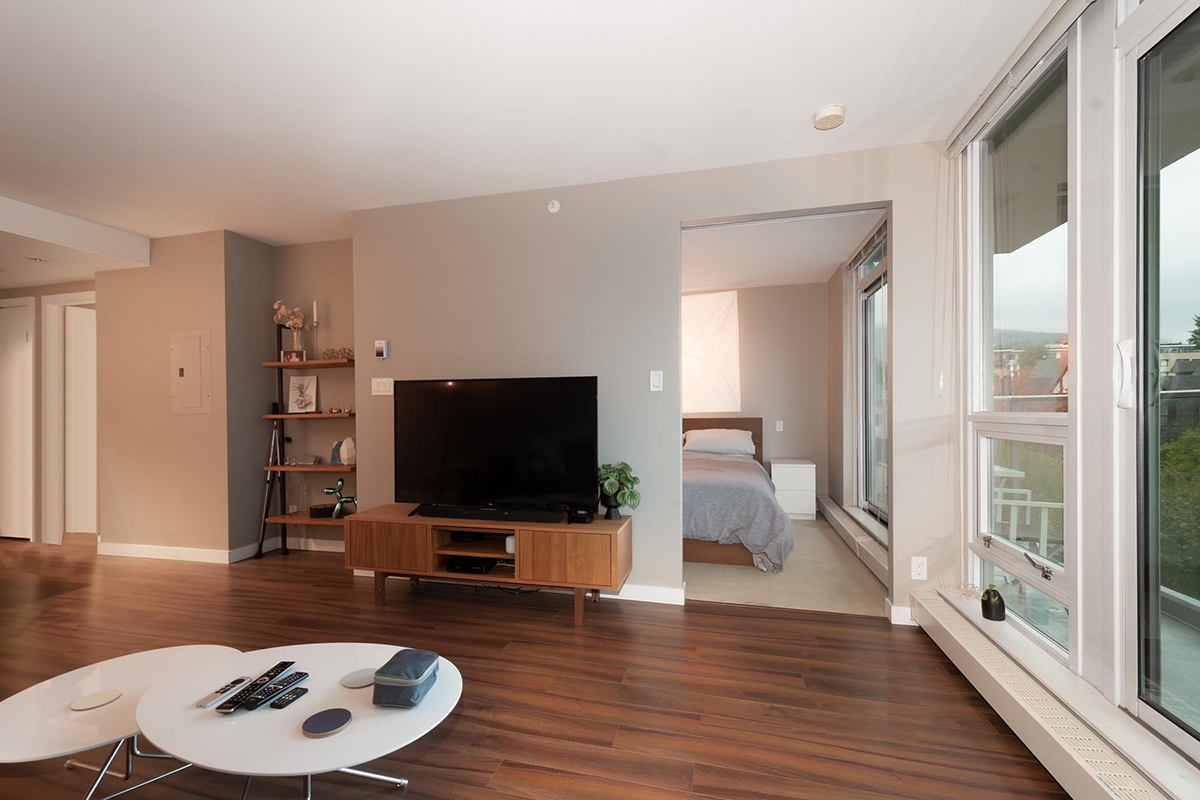 406 135 E 17th Street, North Vancouver 12