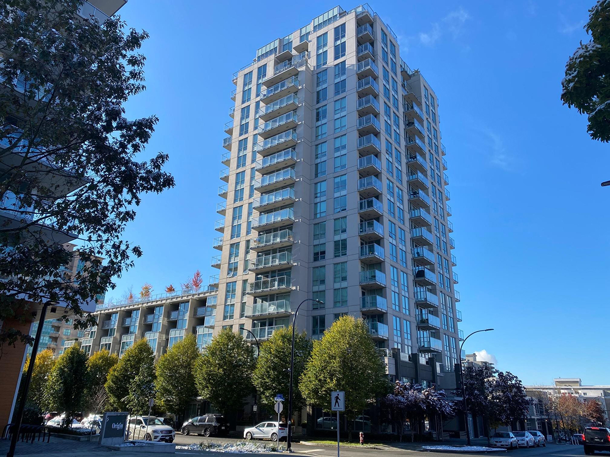 406 135 E 17th Street, North Vancouver
