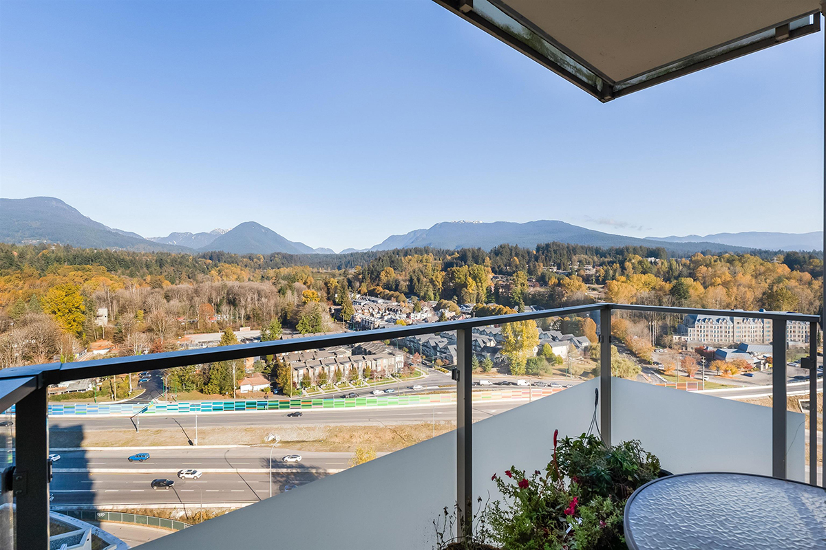 2002 1550 Fern Street, North Vancouver 18