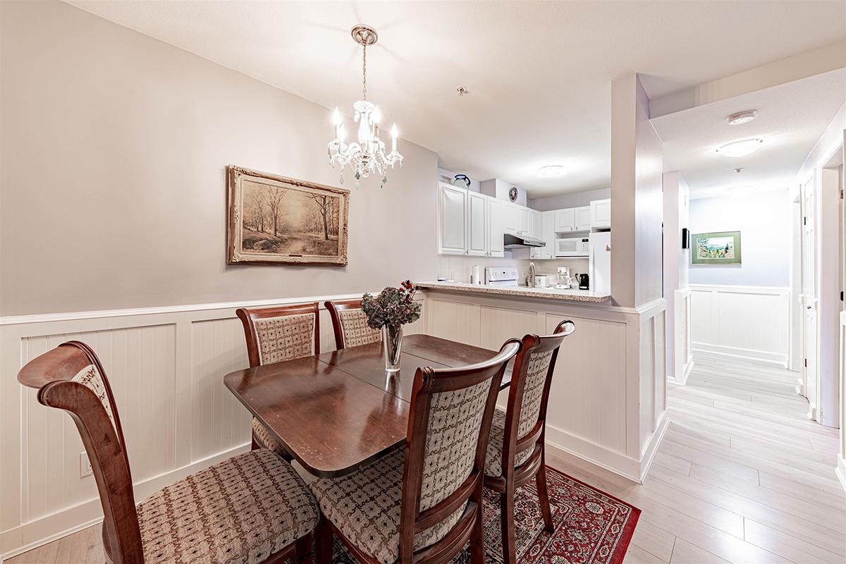 405 137 W 17TH Street, North Vancouver 14