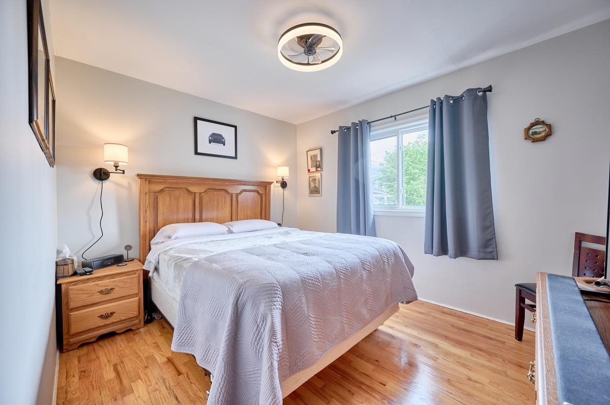 4578 UNION STREET, Burnaby 11
