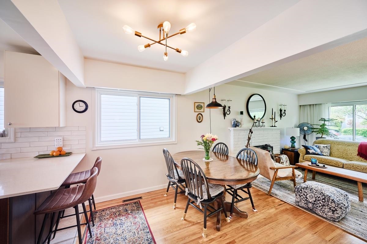 4578 UNION STREET, Burnaby 5